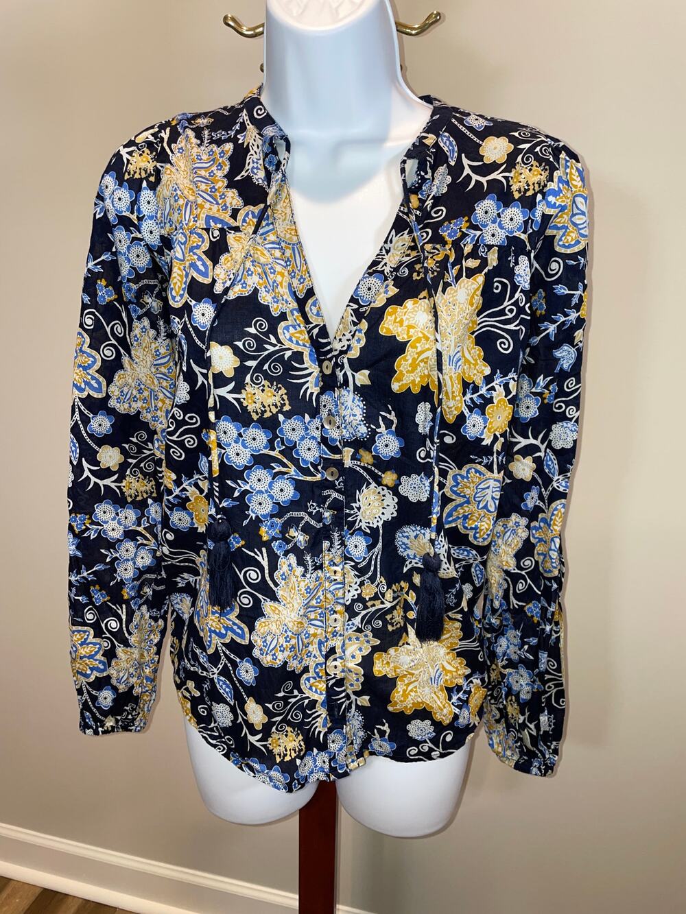 Elan Navy Floral Boho Casual Button‑Up Top Size S